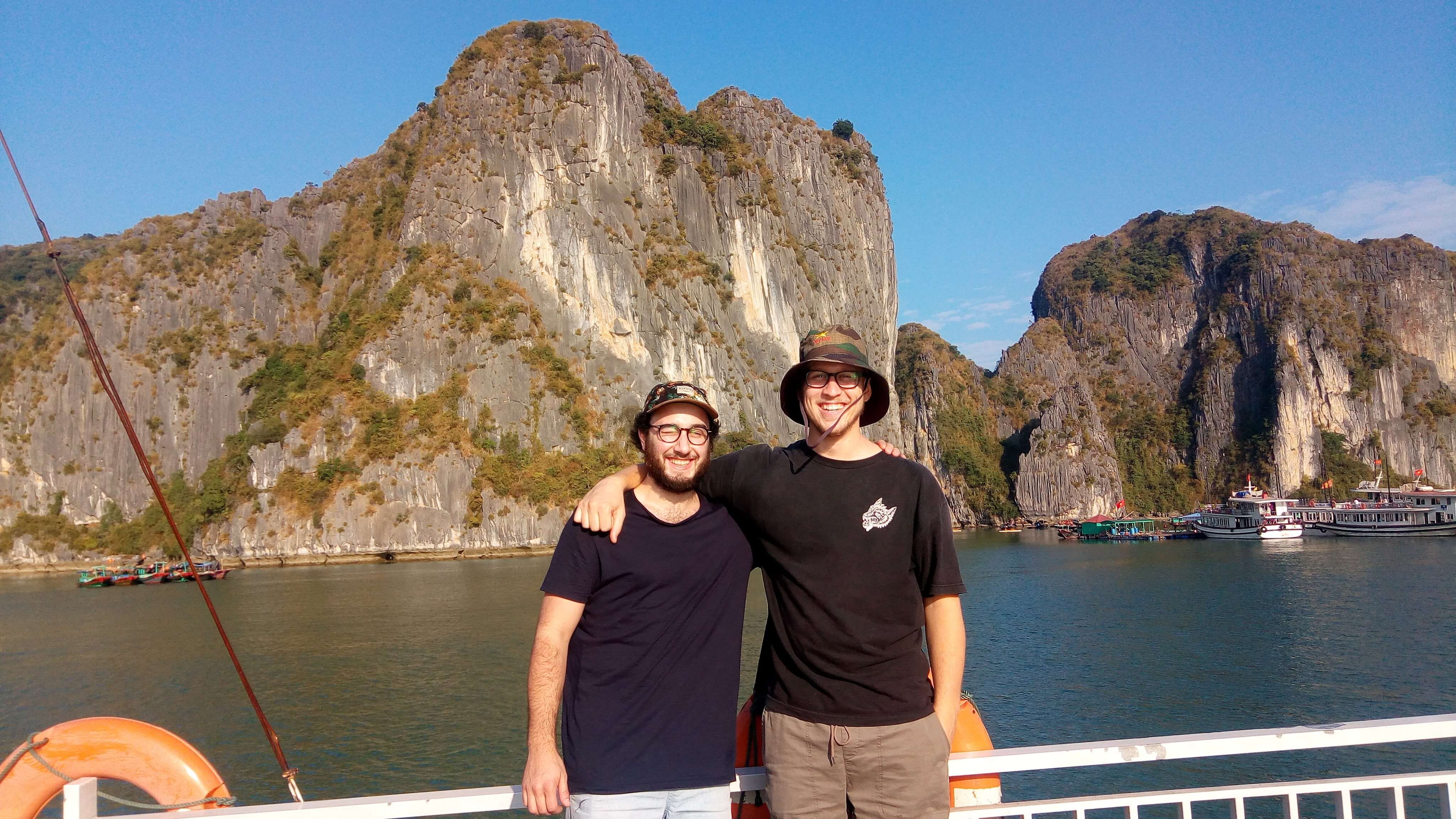 halong-bay-cruise